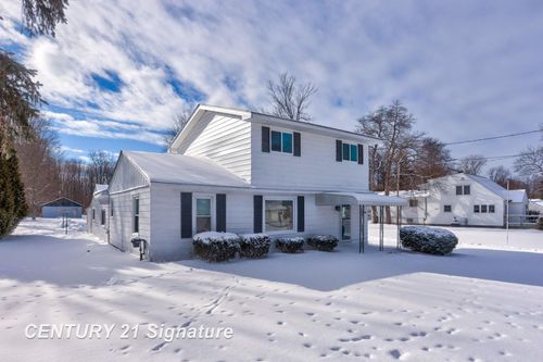 4770 King Rd, Saginaw, MI, 48601-7142 | Card Image