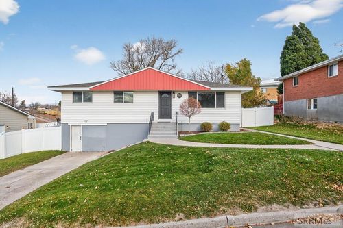 1242 E Alameda Rd, Pocatello, ID, 83201-3028 | Card Image