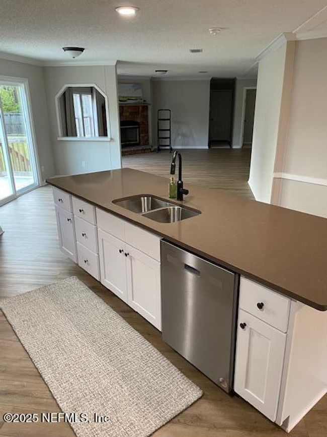 135 Palmetto Rd, House other with 4 bedrooms, 2 bathrooms and null parking in SATSUMA FL | Image 4
