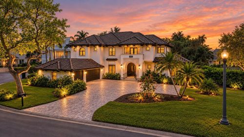 1100 Tortuga Cir Ne, Saint Petersburg, FL, 33702-2787 | Card Image