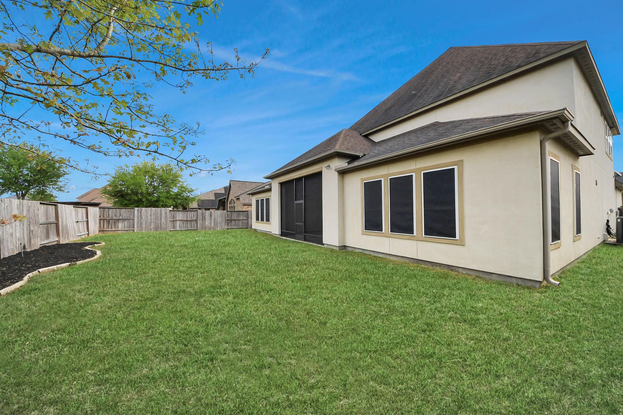 Residential in Rosharon