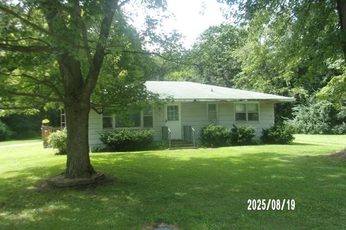 312 Hobson St, Woodland, IL, 60974 | Card Image