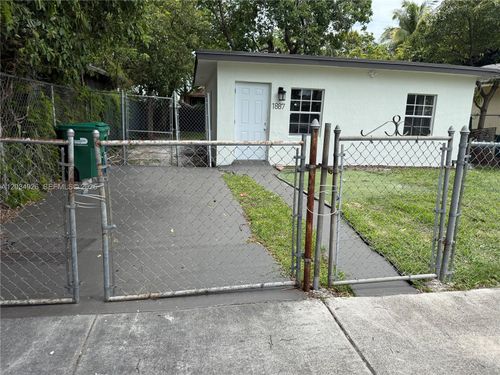 1887 Nw 66th St, Miami, FL, 33147-7445 | Card Image