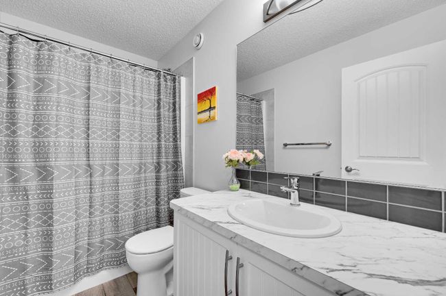 105 Legacy Glen Point Se, Home with 3 bedrooms, 2 bathrooms and 4 parking in Calgary AB | Image 24