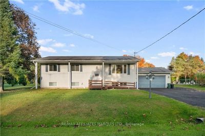 3307 Pearl St, House other with 3 bedrooms, 3 bathrooms and 6 parking in Osgoode ON | Image 1