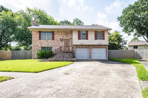 3423 Meadowview Dr, Missouri City, TX, 77459-3655 | Card Image