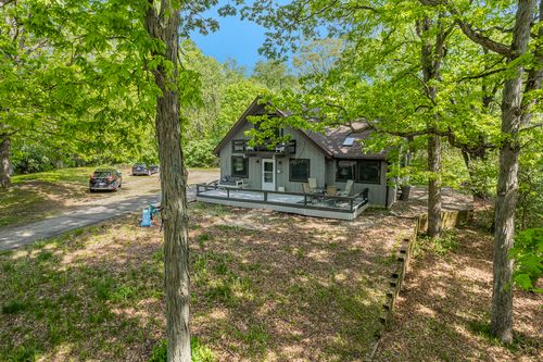 10687 Hewitt Rd Road, Brooklyn Village, MI, 49230 | Card Image