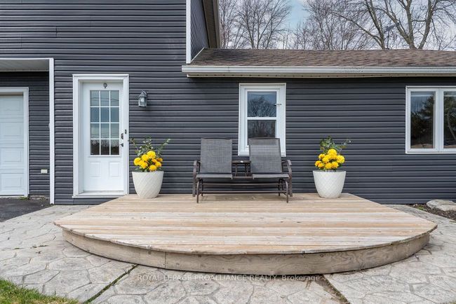 657 49 Highway, House other with 3 bedrooms, 2 bathrooms and 5 parking in Prince Edward County ON | Image 8