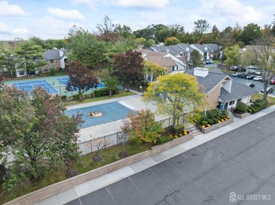 1006 Harbor Club Drive, Townhouse with 2 bedrooms, 2 bathrooms and null parking in Sayreville NJ | Image 2