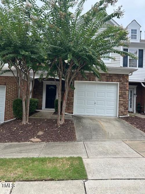 516 Perrault Dr, Morrisville, NC, 27560-8633 | Card Image