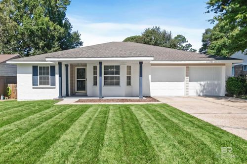 119 Lake Forest Blvd, Daphne, AL, 36526-7517 | Card Image