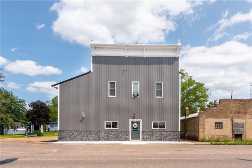 328 County Highway Ss, New Auburn, WI, 54757-8741 | Card Image