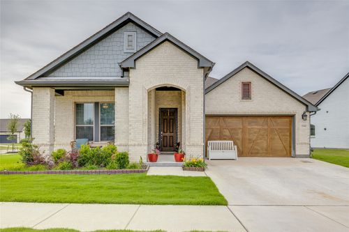2900 Bluff Creek Dr, Mansfield, TX, 76063-4479 | Card Image