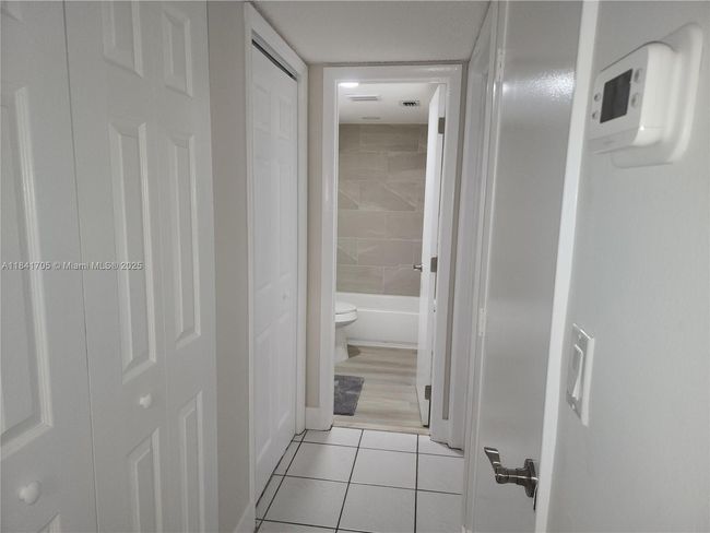 APT-305 - 1900 Sabal Palm Dr, Condo with 3 bedrooms, 2 bathrooms and null parking in Davie FL | Image 5
