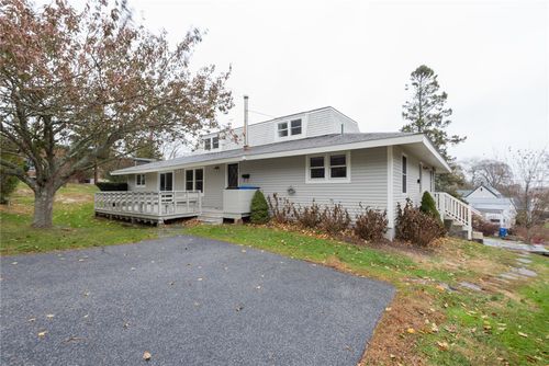 1-7 Cowsill Ln, Newport, RI, 02840-3801 | Card Image