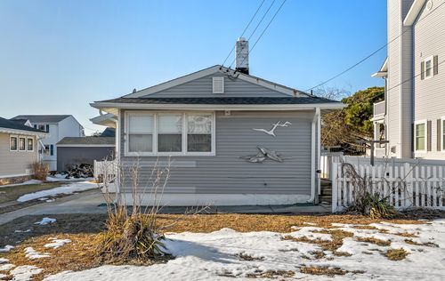 3700 Oxford Ln, OCEAN CITY, NJ, 08226-1814 | Card Image