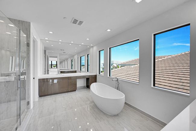 9979 Migration Pt, House other with 5 bedrooms, 7 bathrooms and null parking in Palm Beach Gardens FL | Image 6