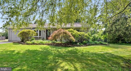 52 Prizer Rd, PHOENIXVILLE, PA, 19460-4781 | Card Image