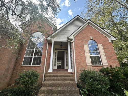 2547 Edinburgh St, Old Hickory, TN, 37138-4640 | Card Image