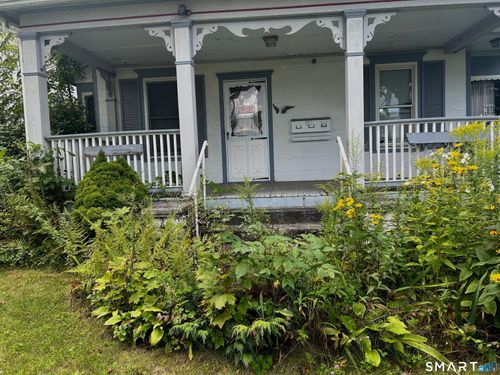 14 Pleasant St, Danbury, CT, 06810-7698 | Card Image