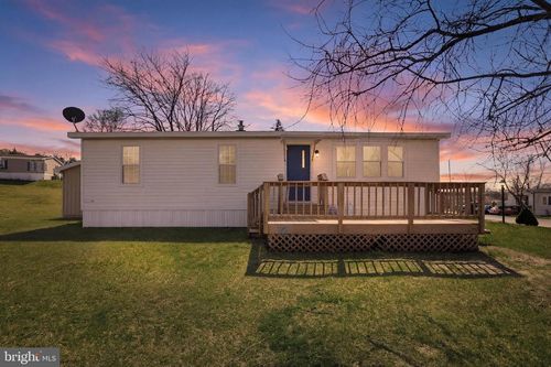 96 Walmar Mnr, Dillsburg, PA, 17019-1417 | Card Image