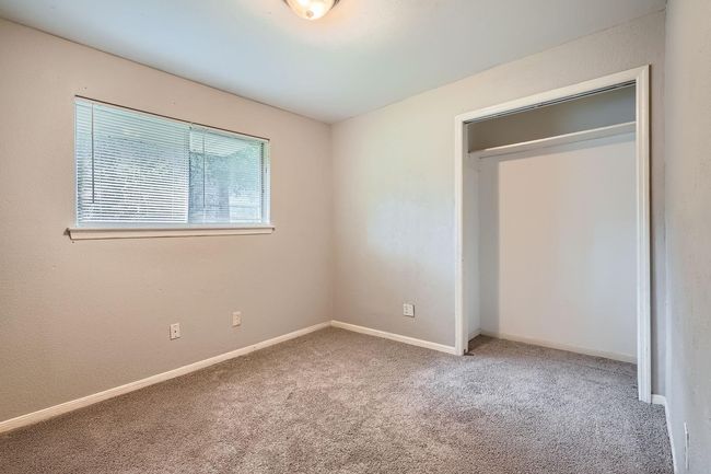 Bedroom | Image 14