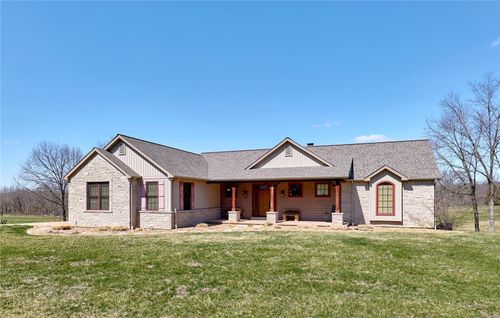 199 Dozer Dr, Winfield, MO, 63389-2601 | Card Image