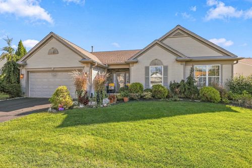 12324 Arlington Dr, Huntley, IL, 60142-7830 | Card Image