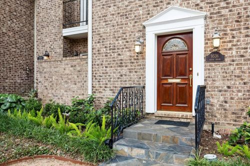 9536 Bayou Brook St, Houston, TX, 77063-1058 | Card Image