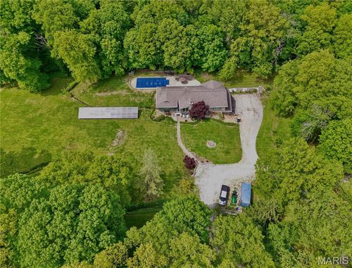 5353 Smith Dr, Edwardsville, IL, 62025-5819 | Card Image