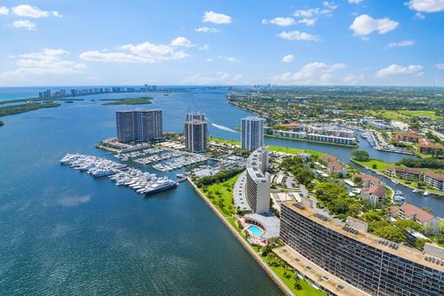 316-134 Lakeshore Dr, North Palm Beach, FL, 33408-3683 | Card Image