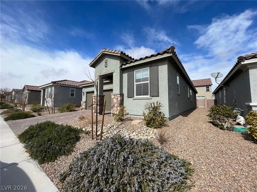 9748 Angel Valley Drive, Las Vegas, NV, 89178 | Card Image