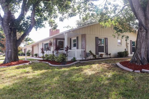 5004 Brandeis Cir N, SARASOTA, FL, 34243-2971 | Card Image