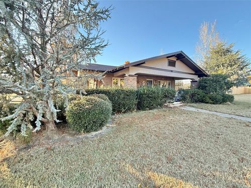 501 N Maryland Ave, Mangum, OK, 73554-2825 | Card Image