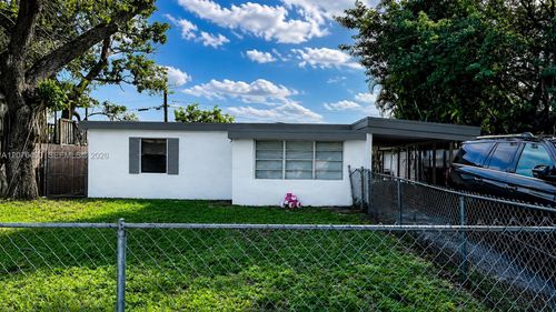 5632 Sw 39th St, West Park, FL, 33023-6120 | Card Image