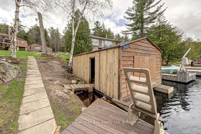 15SR405 Severn River Shore, House other with 4 bedrooms, 2 bathrooms and null parking in Coldwater ON | Image 49