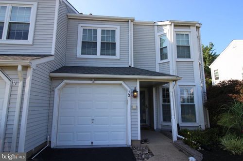 72 Skyview Way, NEWTOWN, PA, 18940-1190 | Card Image