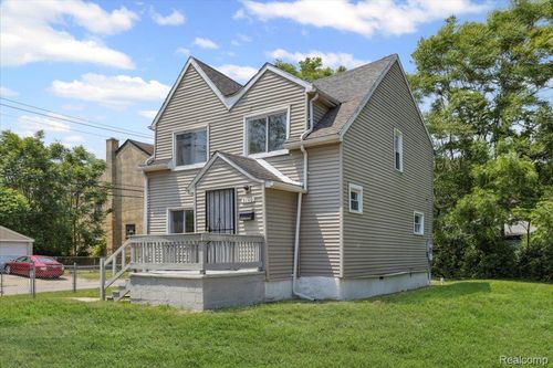 3140 Moore St, Inkster, MI, 48141-2214 | Card Image