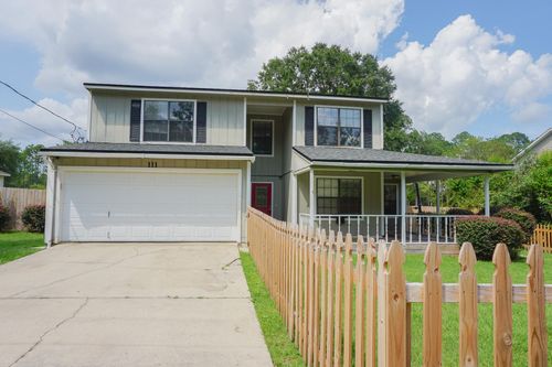 111 Palmetto Dr, Crestview, FL, 32539-3228 | Card Image