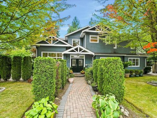 1417 Woods Dr, North Vancouver, BC, V7R1A6 | Card Image
