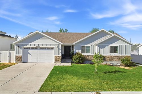 8814 W Daisy View Ln, Magna, UT, 84044-1866 | Card Image