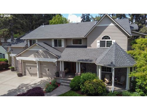 565 Shelokum Dr, Silverton, OR, 97381-1898 | Card Image