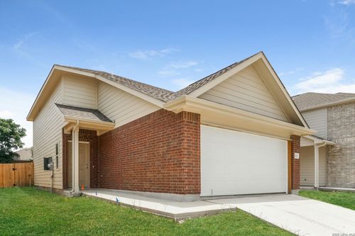 10606 Apple Pie Rd, San Antonio, TX, 78224-2362 | Card Image