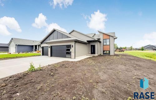 1200 N Rose Ave Avenue, Tea, SD, 57064 | Card Image