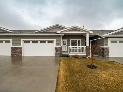 3-322 Northlander Bend W, Lethbridge, AB, T1J5T5 | Card Image