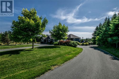 223 Olivers Pond Rd, Portugal Cove St. Philip's, NL, A1M3M9 | Card Image