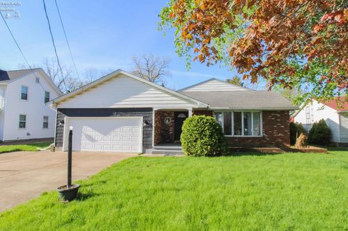 203 Depot St, Castalia, OH, 44824-9508 | Card Image