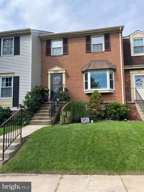 929 Beyda Harbour, PASADENA, MD, 21122-6506 | Card Image