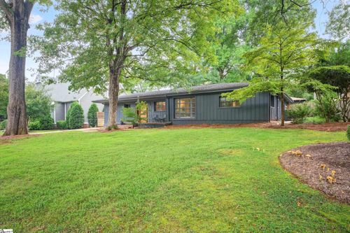 219 E Avondale Dr, Greenville, SC, 29609-4720 | Card Image