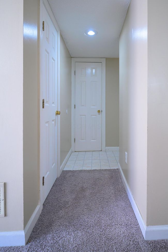 2D - 961 Philadelphia Dr, Condo with 3 bedrooms, 3 bathrooms and null parking in Westerville OH | Image 33